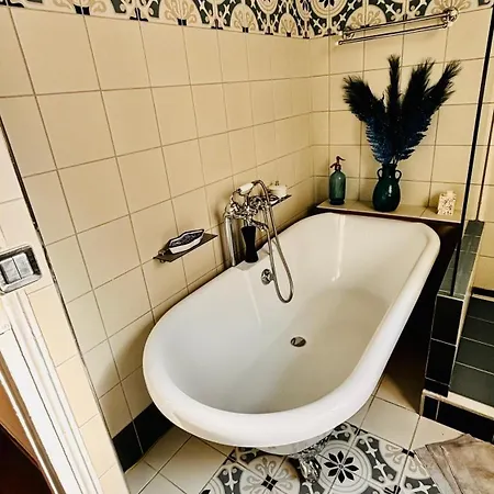 Apartment Charme, Confort Et Tradition A Cote De Montmartre *