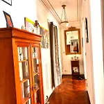 Charme, Confort Et Tradition A Cote De Montmartre