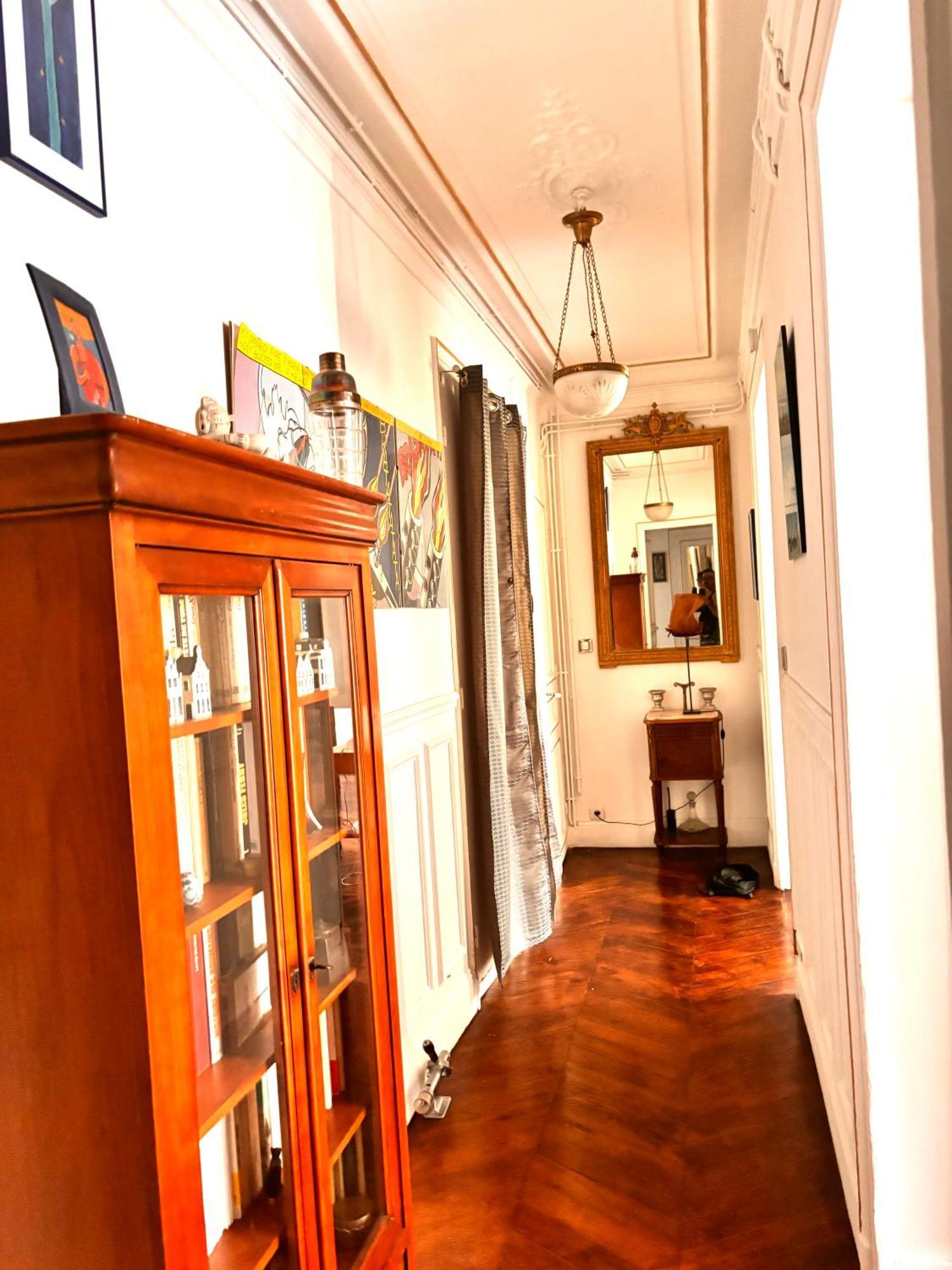 Apartment Charme, Confort Et Tradition A Cote De Montmartre Paris